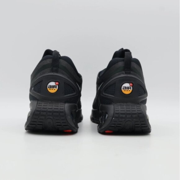 Nike Air Max DN Roam Triple Black Metallic Silver "MULTIPLE SIZE" - Picture 7 of 8